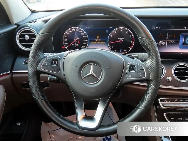 Mercedes-Benz E-Class W213 id 3622607 из Кореи 17