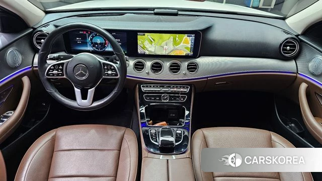 Mercedes-Benz E-Class W213 id 4698814 из Кореи 29