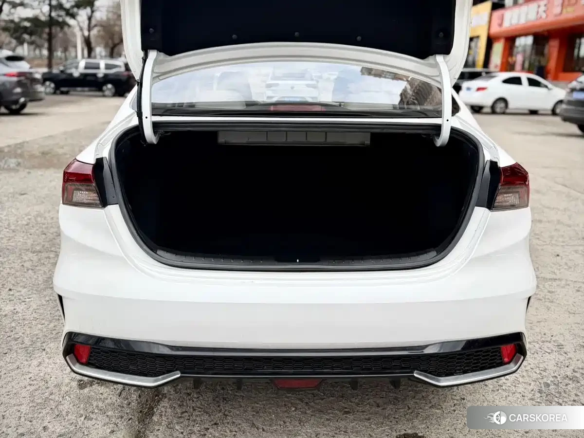 Kia K3 id 4514258 из Китая 21