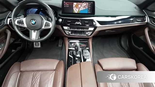 BMW 5 Series (G30) id 3058883 из Кореи 17