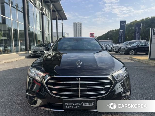 Mercedes-Benz E-class id 3908219 из Китая 9