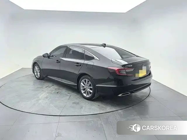 Honda Accord id 4674427 из Китая 7