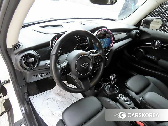 Mini Cooper S id 4018286 из Кореи 17