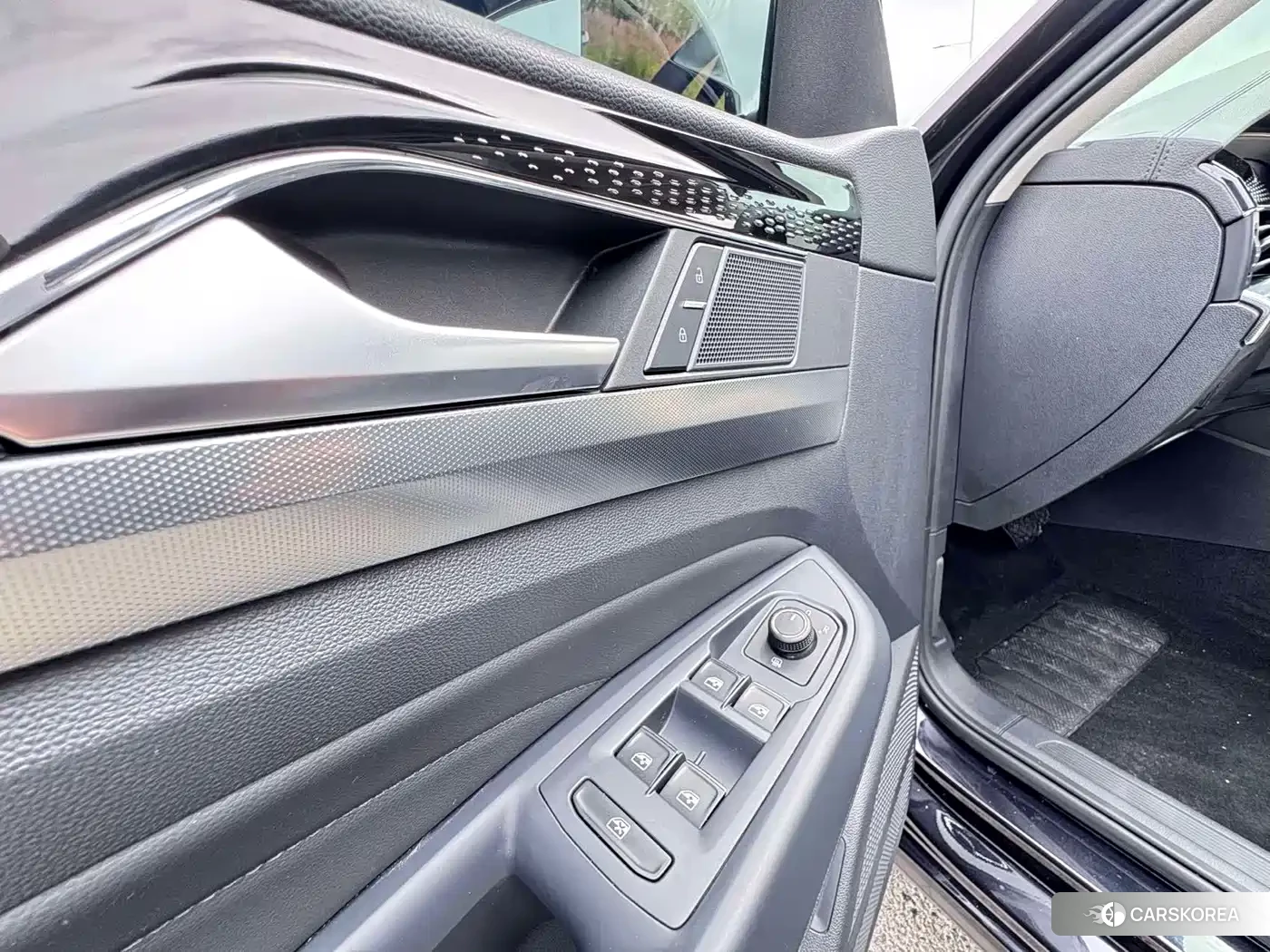 Volkswagen Passat id 4622277 из Китая 20