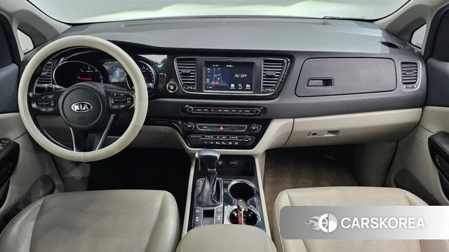 Kia The New Carnival id 4325383 из Кореи 17