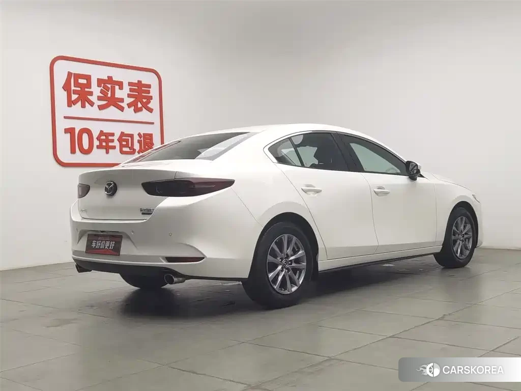 Mazda 3 id 4538889 из Китая 21
