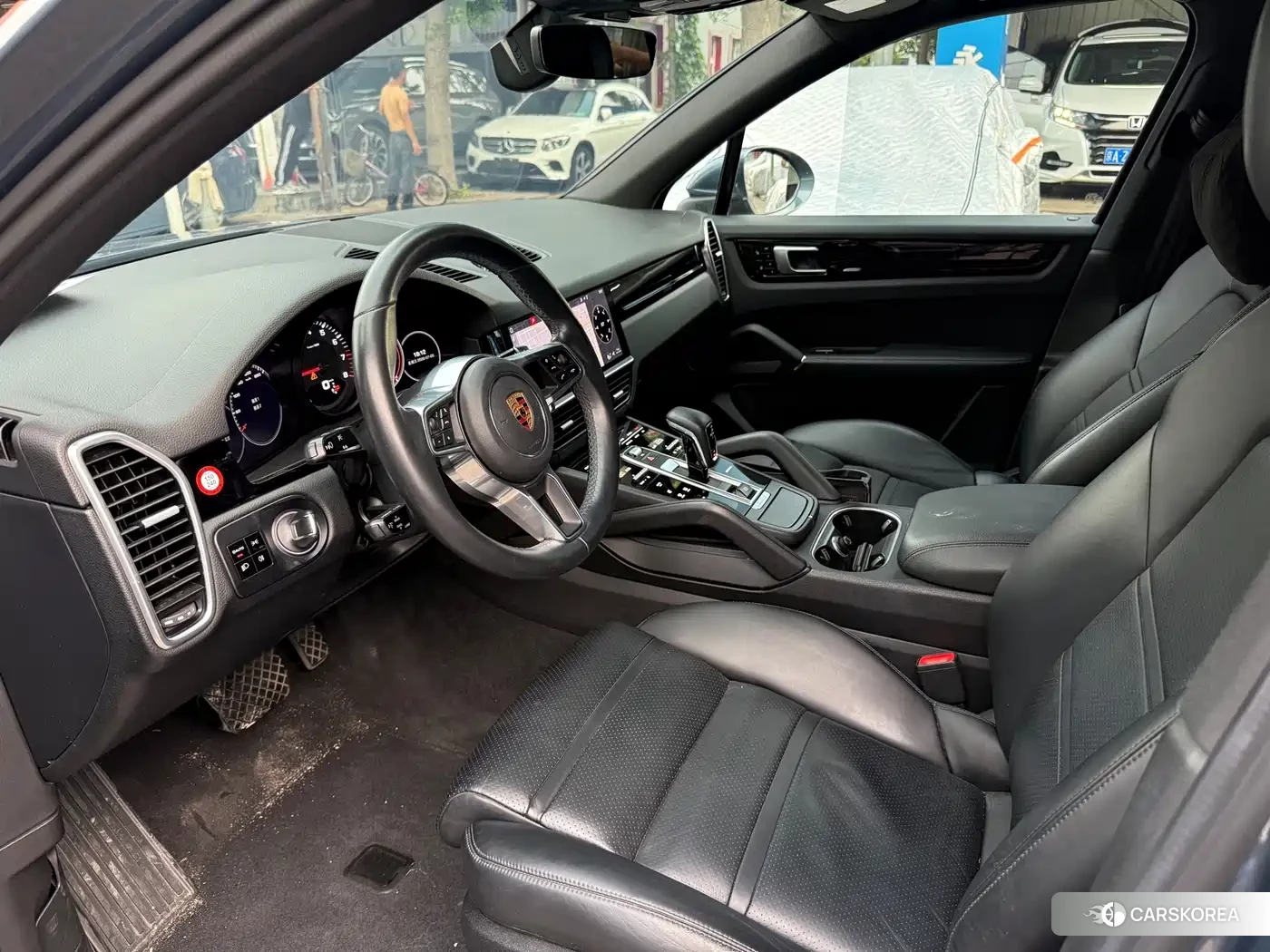 Porsche Cayenne id 4539363 из Китая 14
