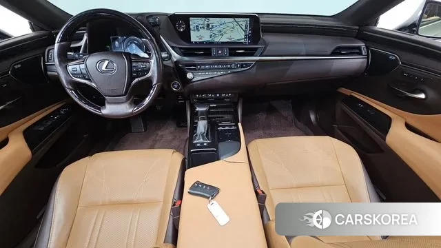 Lexus ES300h 7th generation id 3697943 из Кореи 17