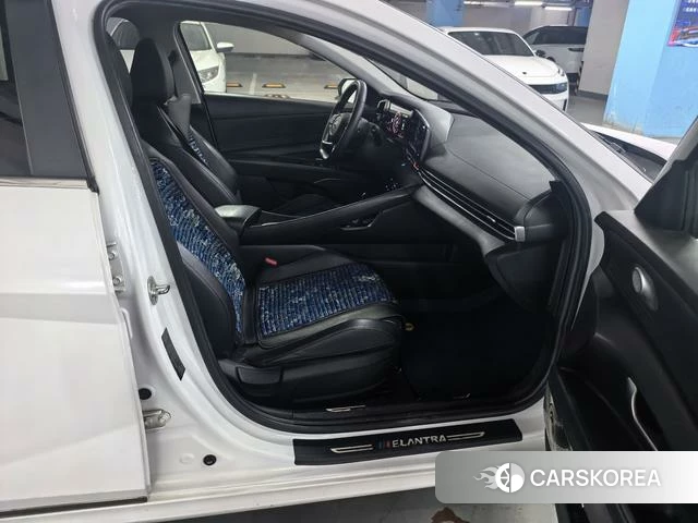Hyundai Elantra id 4257825 из Китая 10