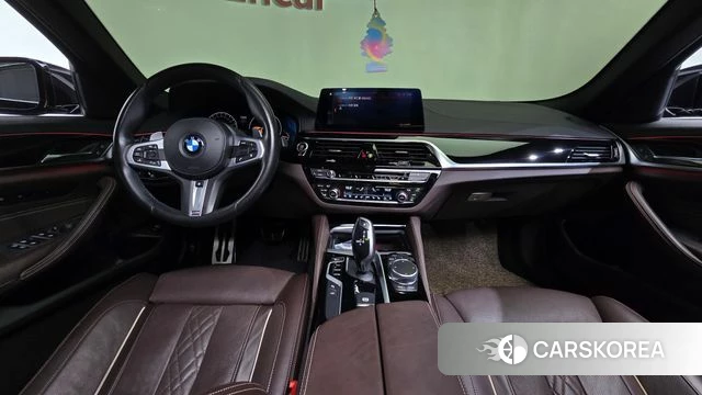 BMW 5 Series (G30) id 4557614 из Кореи 31