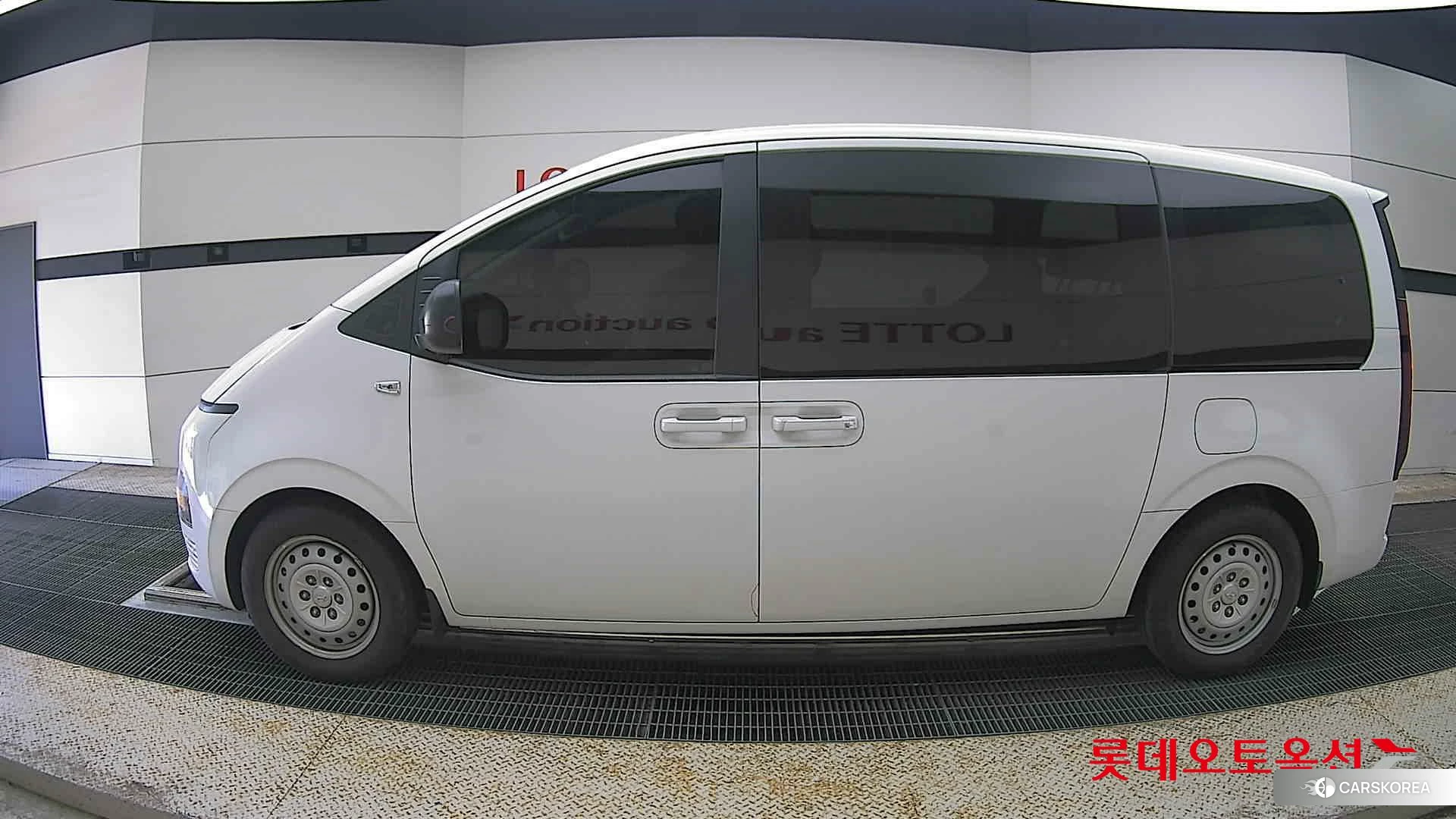 Hyundai Staria id 4296774 из Кореи 34