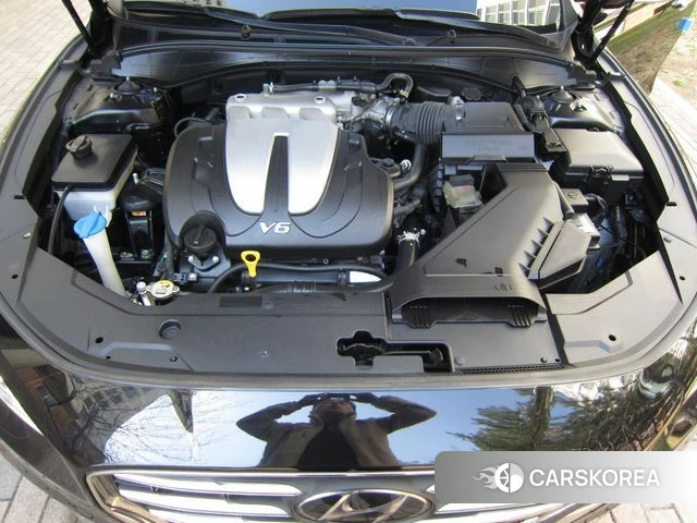 Hyundai Grandeur IG id 3905505 из Кореи 17