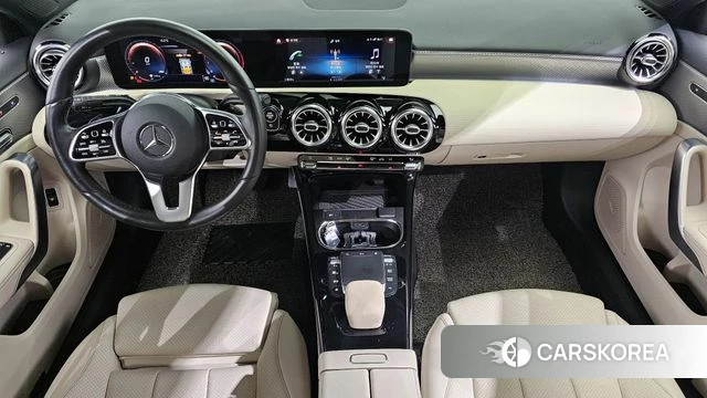 Mercedes-Benz A-Class W177 id 3904525 из Кореи 17