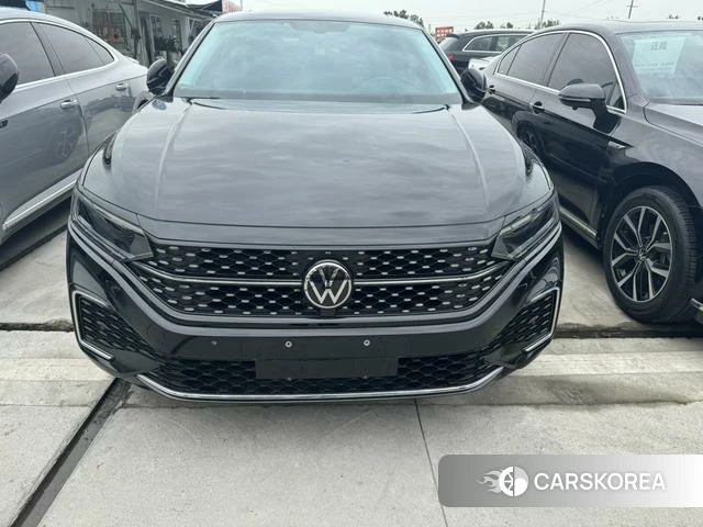 Volkswagen Passat id 4274072 из Китая 11