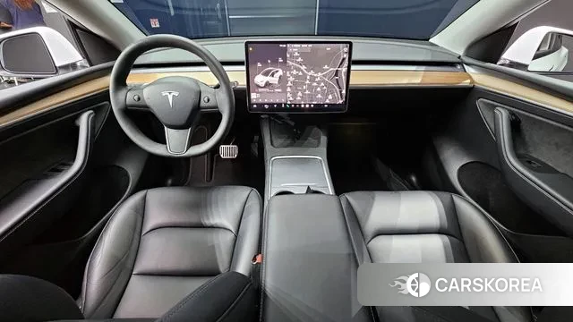 Tesla Model Y id 3006944 из Кореи 17