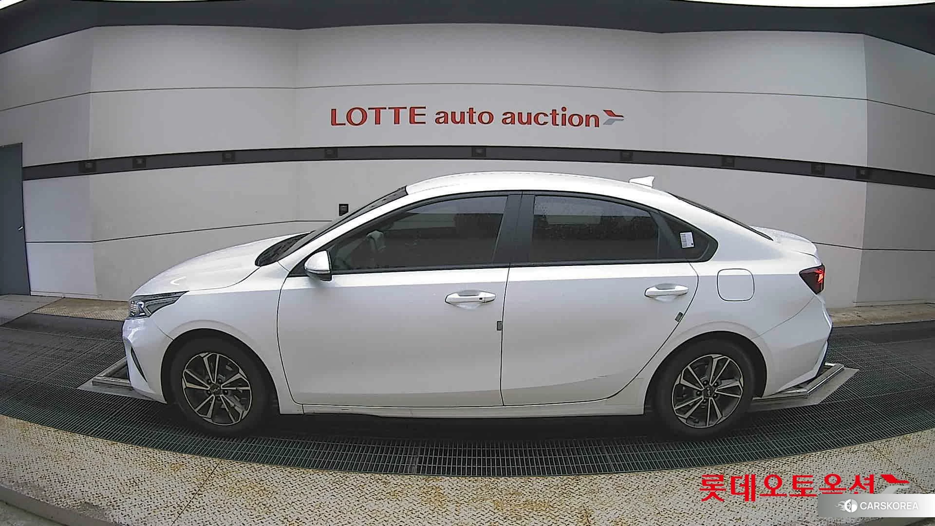 Kia K3 id 4352404 из Кореи 33