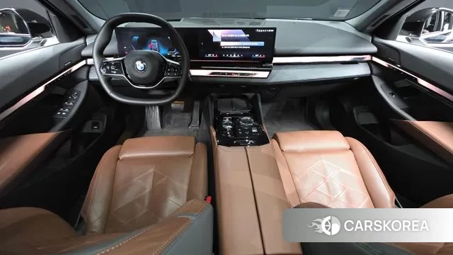 BMW 5 Series (G60) id 3721072 из Кореи 17