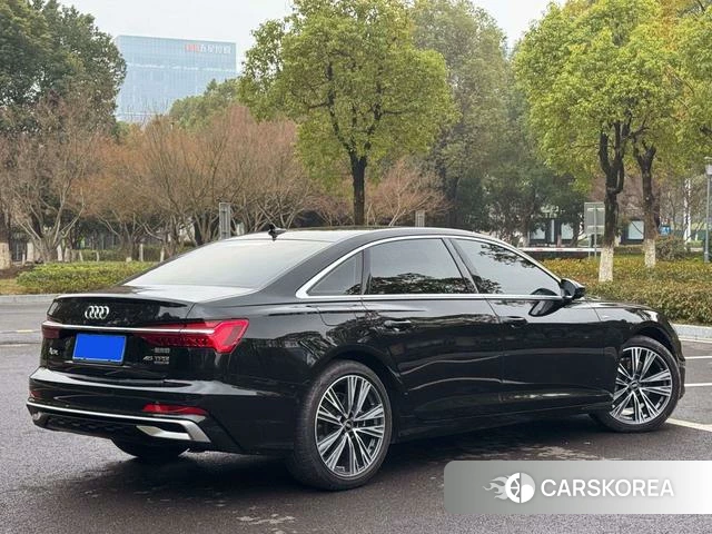 Audi A6L id 4348808 из Китая 12