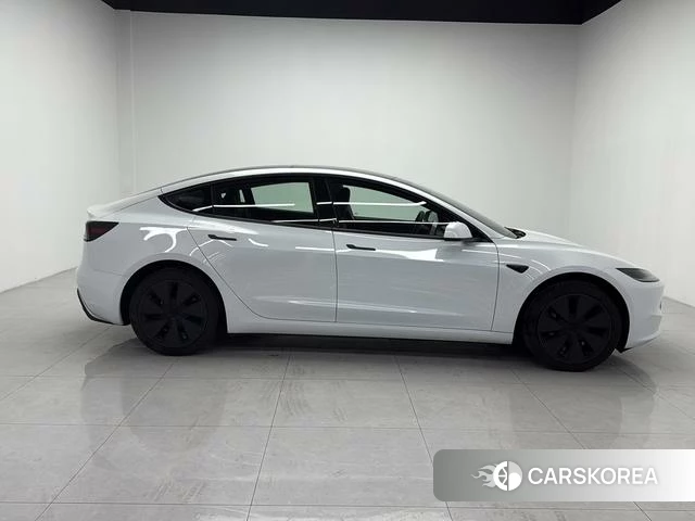 Tesla Model 3 id 4210972 из Китая 17