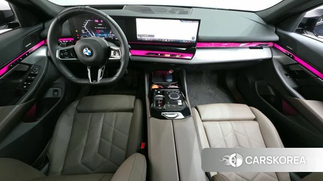 BMW 5 Series (G60) id 3933657 из Кореи 17