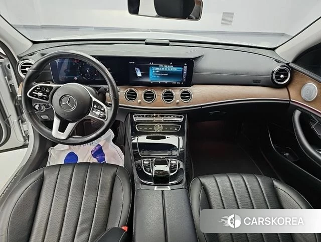 Mercedes-Benz E-Class W213 id 4680938 из Кореи 15