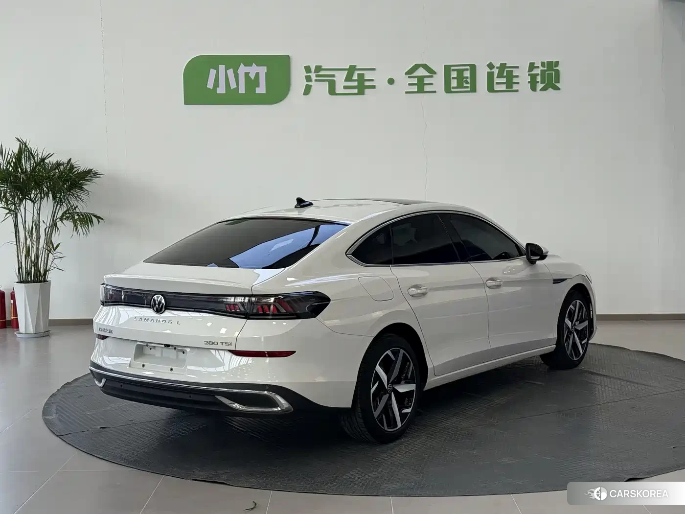 Volkswagen Lamando id 4607134 из Китая 18