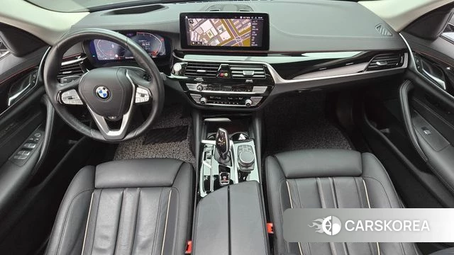 BMW 5 Series (G30) id 4750166 из Кореи 30