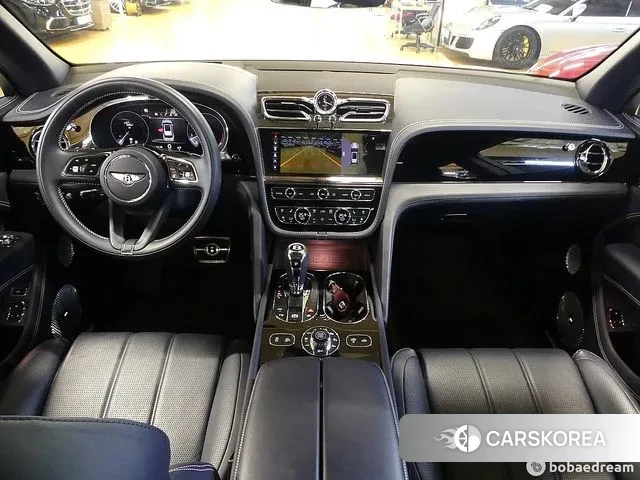 Bentley Bentayga id 3735713 из Кореи 17