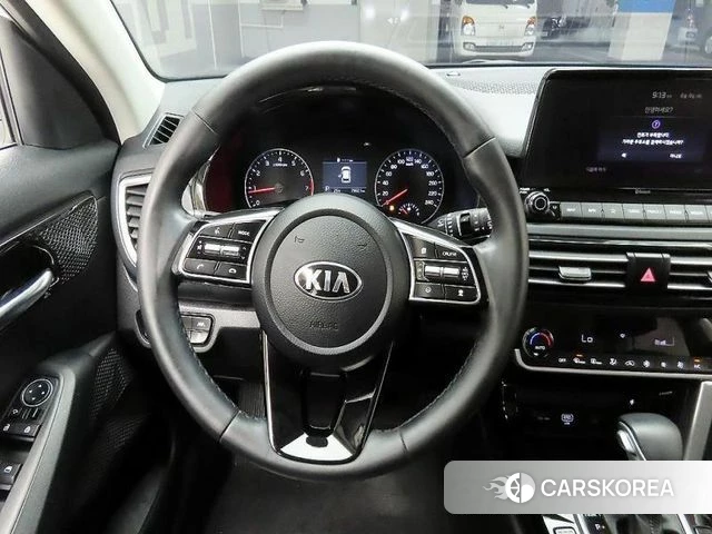 Kia Seltos id 4410042 из Кореи 17