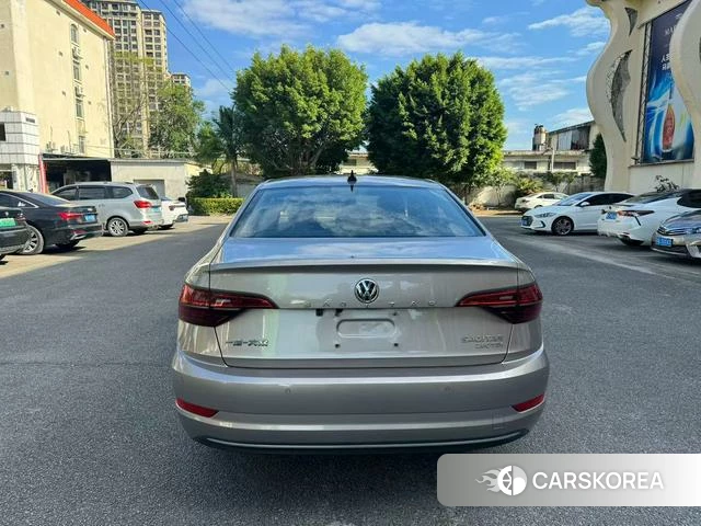 Volkswagen Sagitar id 4262120 из Китая 7