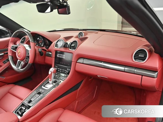 Porsche 718 Boxster id 4669966 из Кореи 17