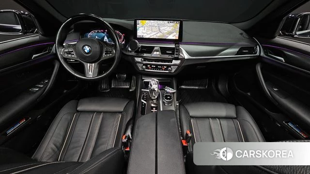 BMW 5 Series (G30) id 4656366 из Кореи 17