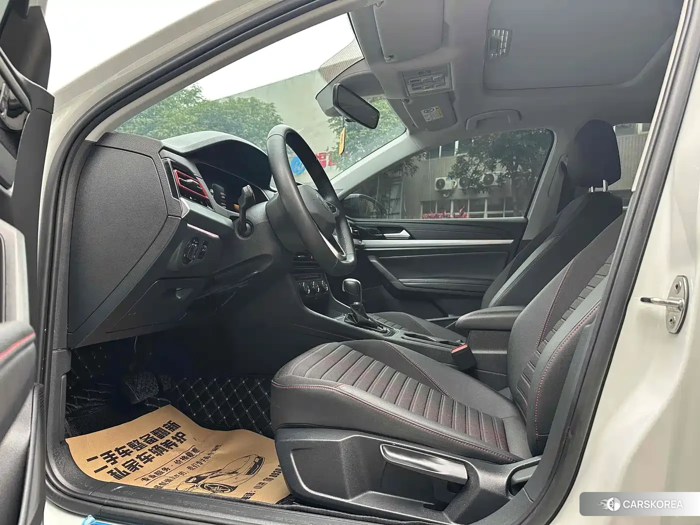 Volkswagen Lavida id 4644631 из Китая 7