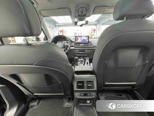 Audi Q5L id 4258865 из Китая 15