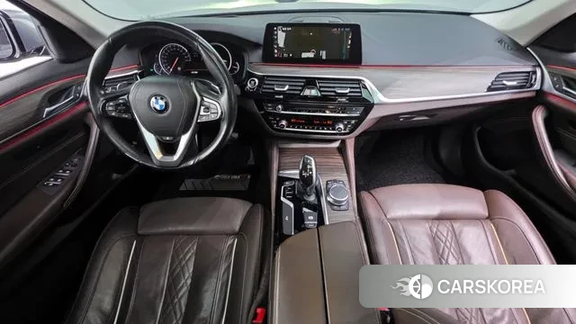 BMW 5 Series (G30) id 3330525 из Кореи 17