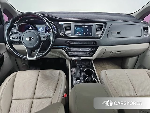 Kia The New Carnival id 4334154 из Кореи 17