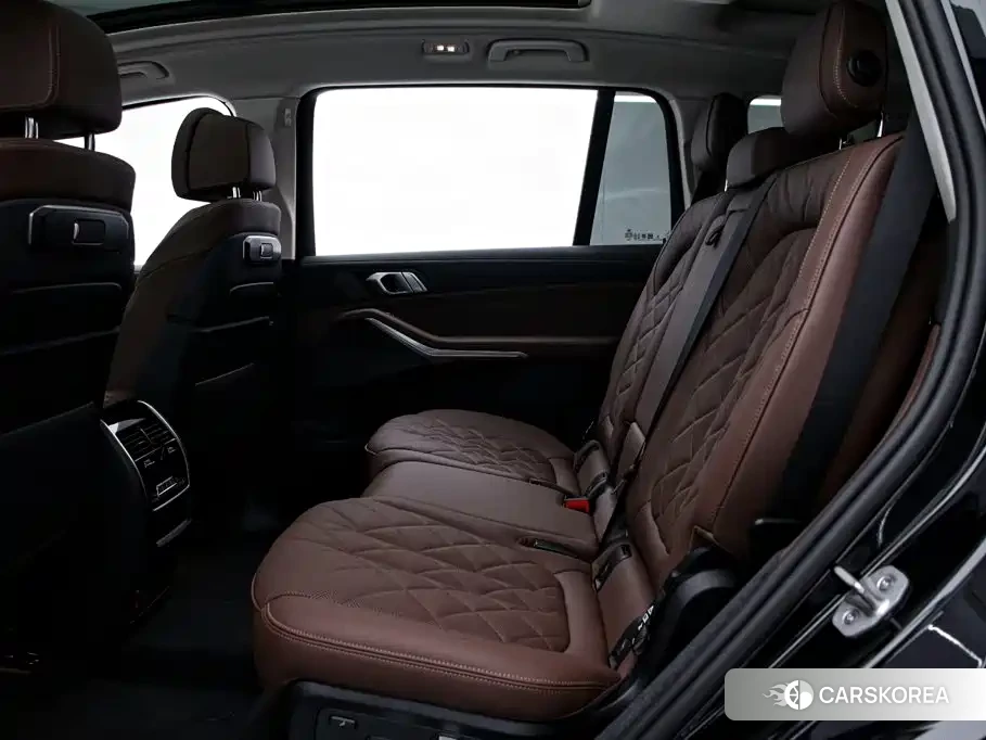 BMW X7 id 4600478 из Китая 14