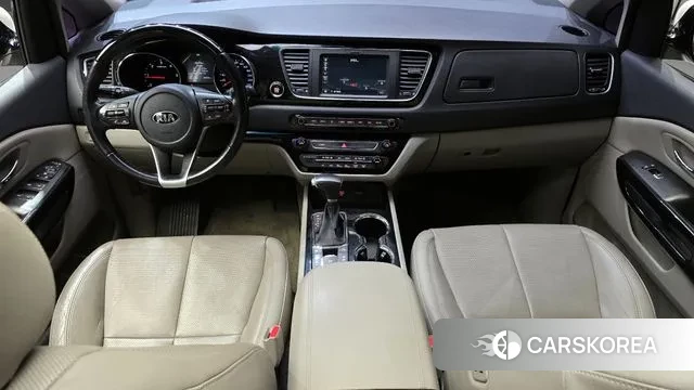 Kia The New Carnival id 3766682 из Кореи 17