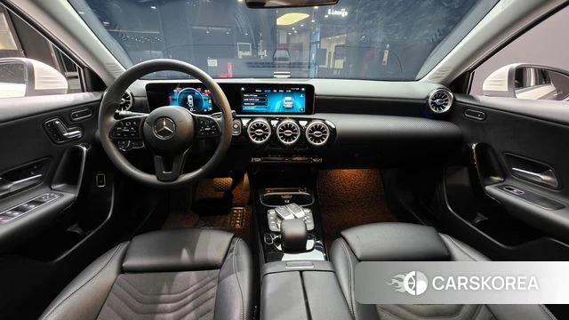 Mercedes-Benz A-Class W177 id 4519887 из Кореи 27