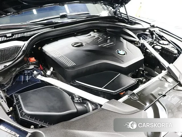 BMW 5 Series (G30) id 3296730 из Кореи 17