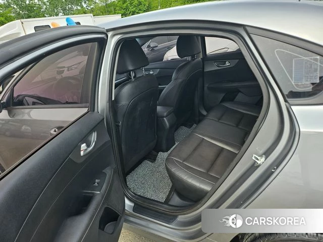 Kia Come New K3 id 4262833 из Кореи 12