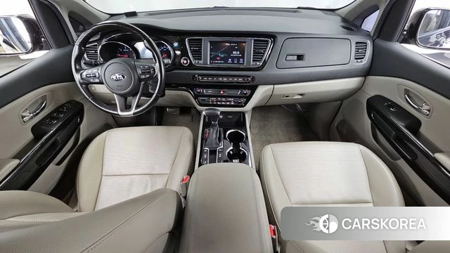 Kia The New Carnival id 4430236 из Кореи 27