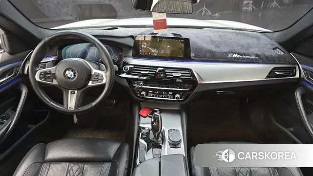 BMW 5 Series (G30) id 3547151 из Кореи 17