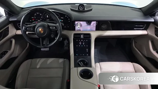 Porsche Taycan id 3462880 из Кореи 17