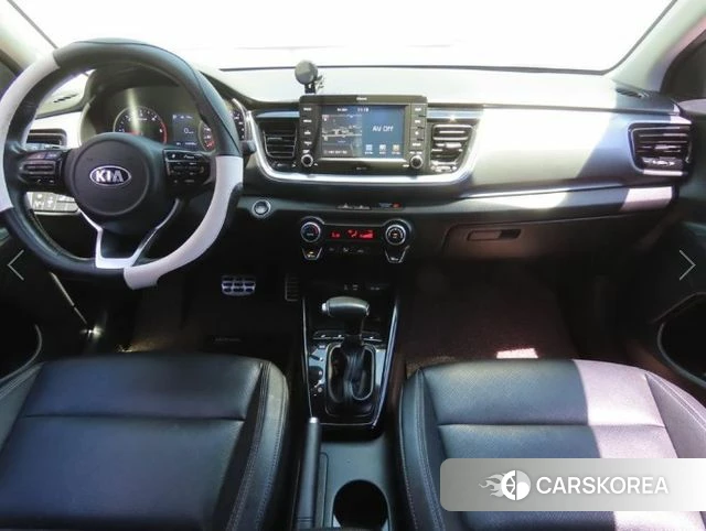 Kia Stonic id 4850150 из Кореи 17