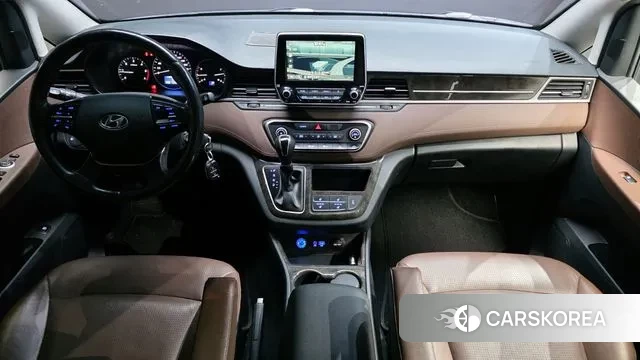 Hyundai The New Grand Starex id 3789389 из Кореи 17