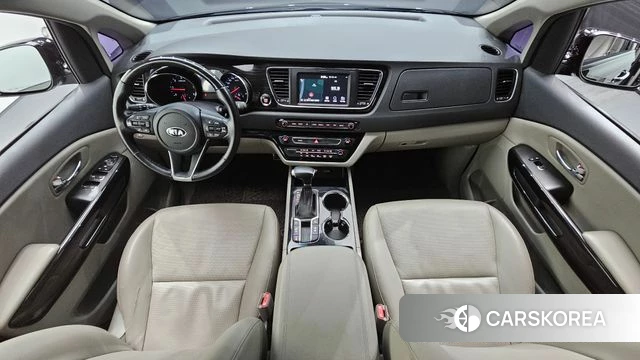 Kia The New Carnival id 4557701 из Кореи 17