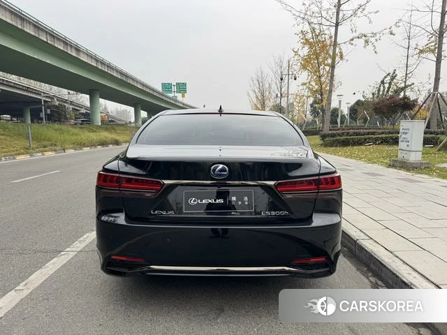Lexus LS id 4298015 из Китая 13