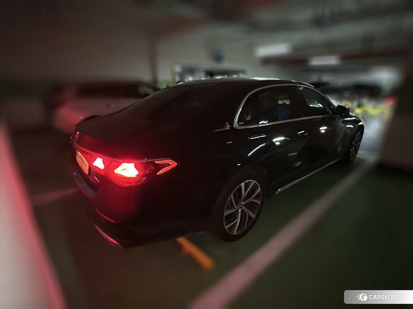 Mercedes-Benz E-Class id 4510559 из Китая 18
