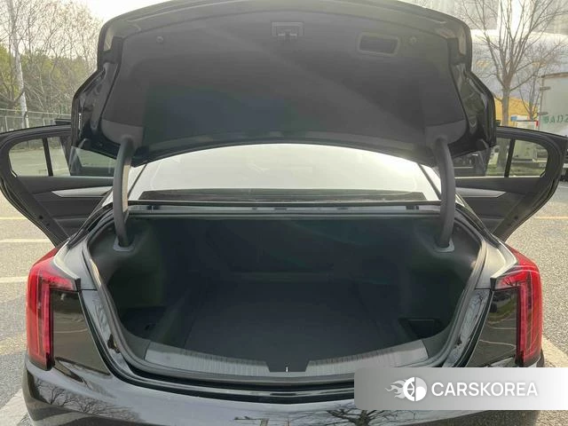 Cadillac CT5 id 3919246 из Китая 21